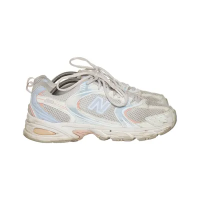 Baskets (Blanc, Bleu, Rose) de New Balance