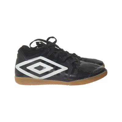 Football shoes (Black, Brown) from Umbro