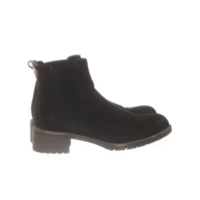 Chelsea boots (Black) from Graceland
