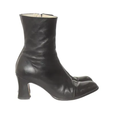 Bottes à talons (Noir) de Zinda