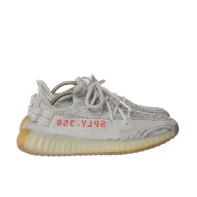 Träningsskor (Boost 350 V2 ) från Adidas x Yeezy