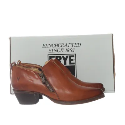 Heeled boots (Brown) from Frye