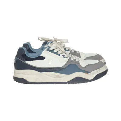 Sneakers (Classic) from Red Tape
