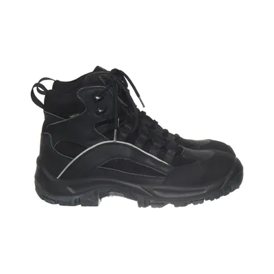 Work footwear (Black) from Jolly