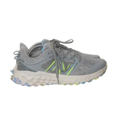 Träningsskor (Grå, Flerfärgad) från New Balance