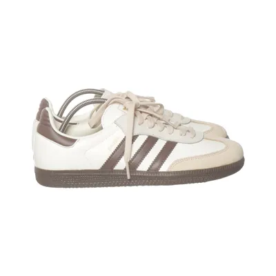 Sneakers (Samba ) från Adidas Skinn