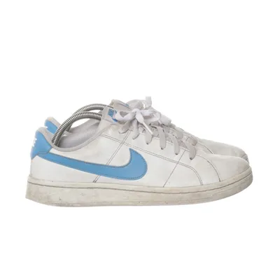 Sneakers (Court Royale) från Nike