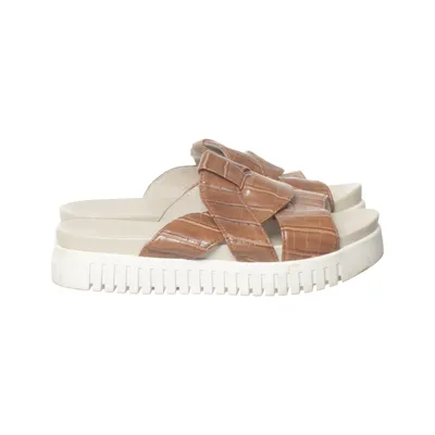 Slip-ins (Brown) from Ilse Jacobsen