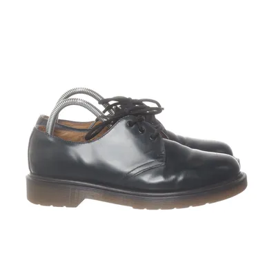 Derbyskor (10078) från Dr. Martens