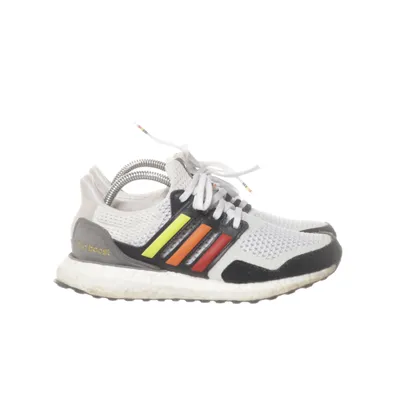 Sneakers (Vit, Svart, Grå, Flerfärgad) från Boost