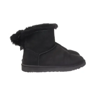 Boots (Mini Bailey Bow II) från UGG Mocka