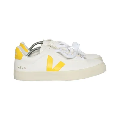 Baskets (Blanc, Jaune) de Veja Cuir