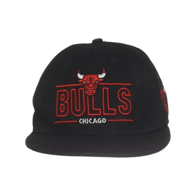 Baseball cap (Black, Red) from Chicago Bulls Cotton