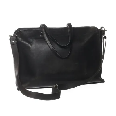 Axelremsväska (Svart) från Sandqvist