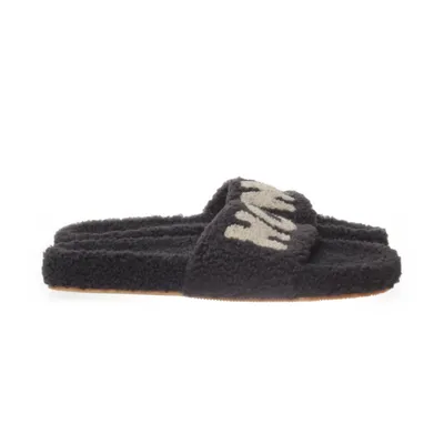 Slippers (Black) from Flip Flop