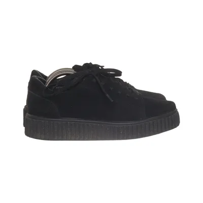 Sneakers (Black) from Attitude