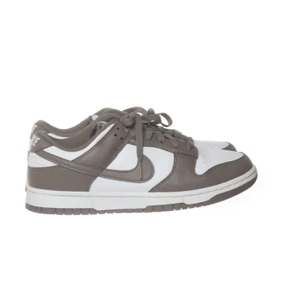 Sneakers (Dunk Low) från Nike