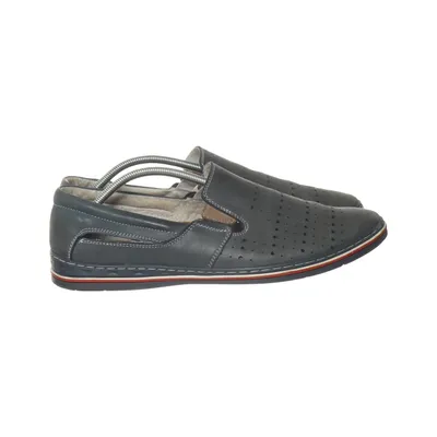 Loafers (Gray) from Wind