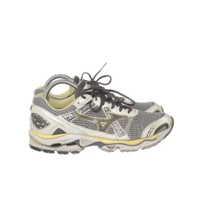 Löparskor (Grå, Silverfärgad, Svart) från Mizuno