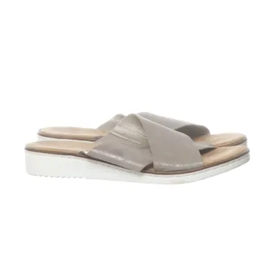 Slip-ins (Bruin) van Rieker