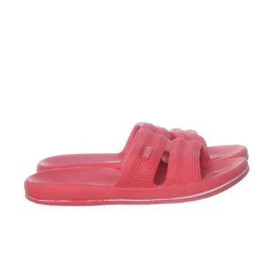 Slip-ins (Pink) from Gezer