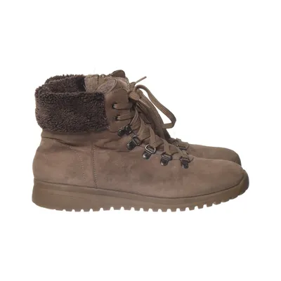 Laced boots (Brown) from So All