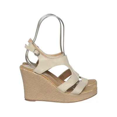 Kilklackar (Beige) från Alberto