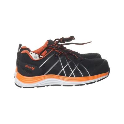 Work footwear (RIND) from Gesto