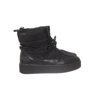 Ankle boots (Black) from Agnes Cecilia