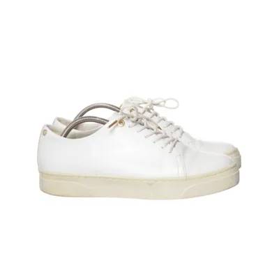Sneakers (White) from Agnes Cecilia