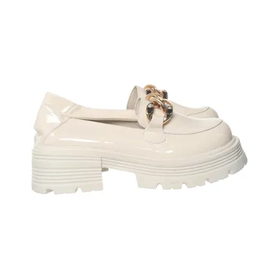 Loafers (Beige)