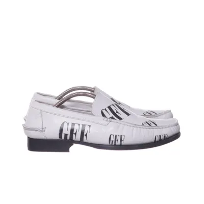 Loafers (White, Black) from Topy