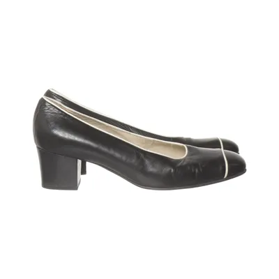 Pumps (Black) from Govers Leather