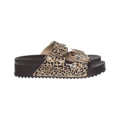 Slip-ins (Brown) from Zaxy