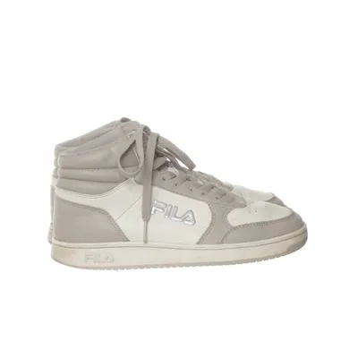 Basketball shoes (Gray, White) from Fila