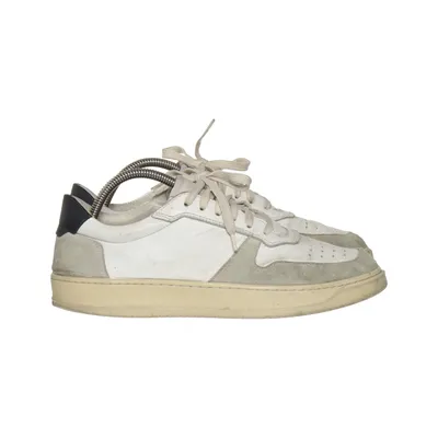 Sneakers (White, Gray) from Garment Project