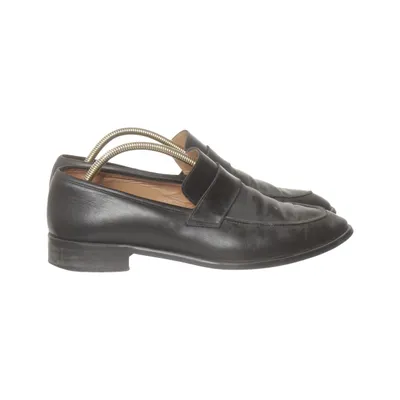Loafers (Svart) från Flattered