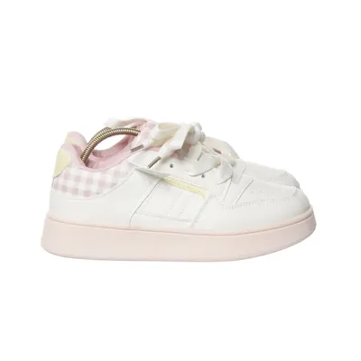 Sneakers (Schuhe sind sicher eine Nummer kleiner) from Stor