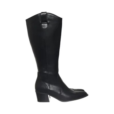 Boots (Black) from Xit