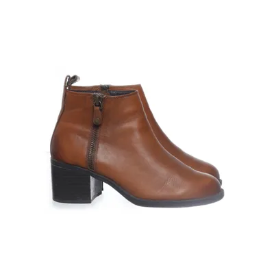 Heeled boots (Brown) from Pace Leather