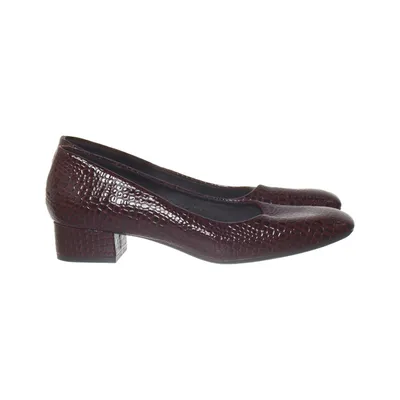 Pumps (Red)