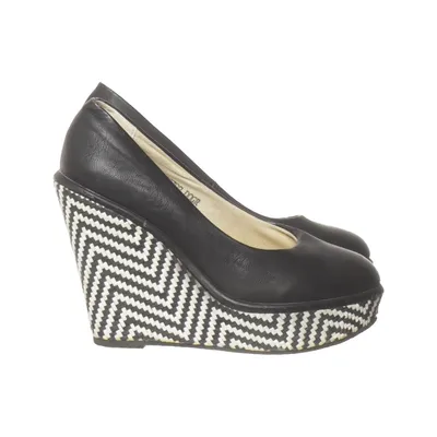 Wedges (Black, White) from DinSko