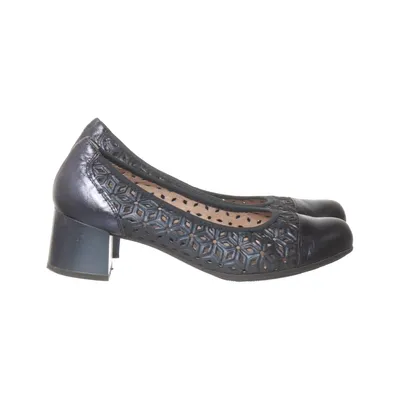 Pumps (Blue) from Pitillos