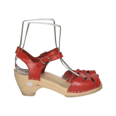 Clogs (Red) from Maguba Leather