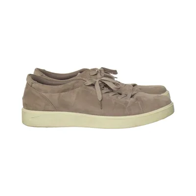 Baskets (Beige) de Stepside