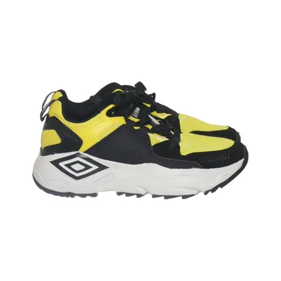 Trainers (Run Mle) from Umbro