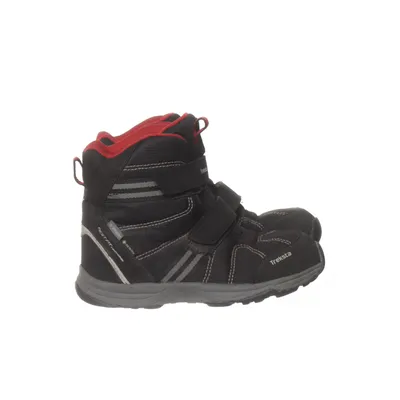 Hiking boots (Black, Red) from Treksta