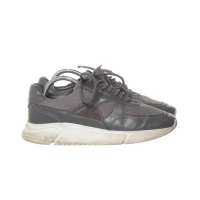 Trainers (Gray) from Arigato