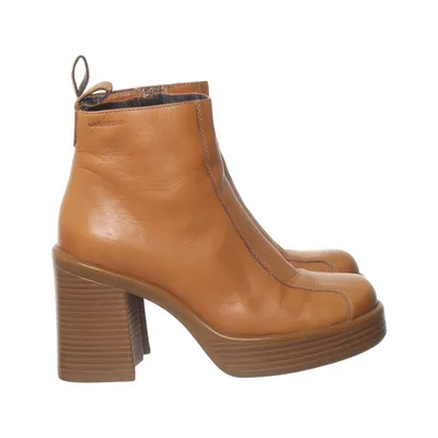 Heeled boots (Brown) from Vagabond