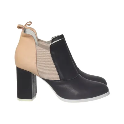 Heeled boots (Black, Beige, Multicolored) from Shoe the Bear